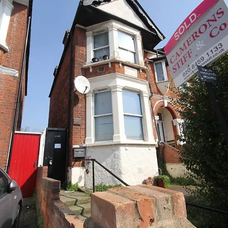 Harlesden Road Place Apartment